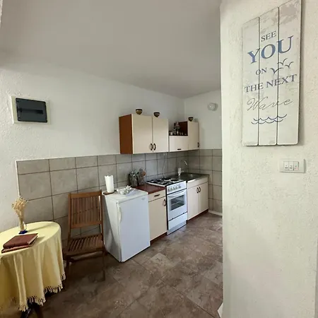 公寓 Studio Apartment Rudina